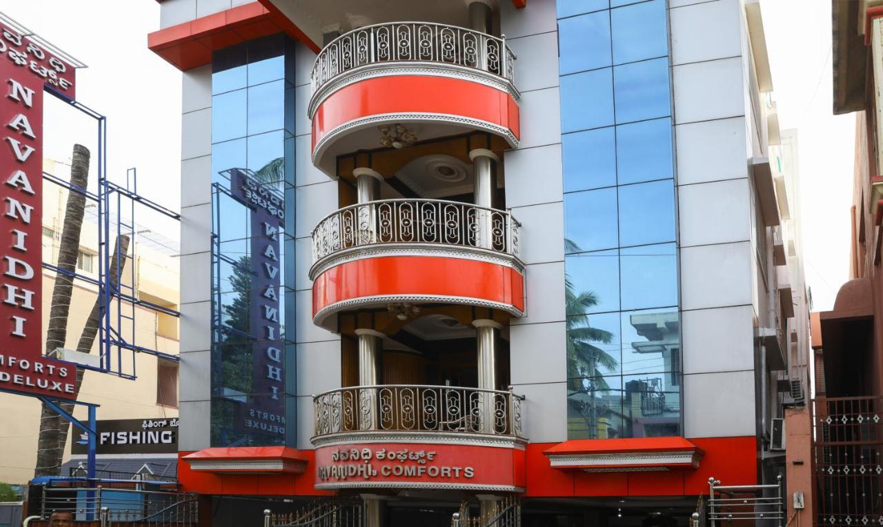 Treebo Nava Nidhi Comforts Bangalore Exterior photo